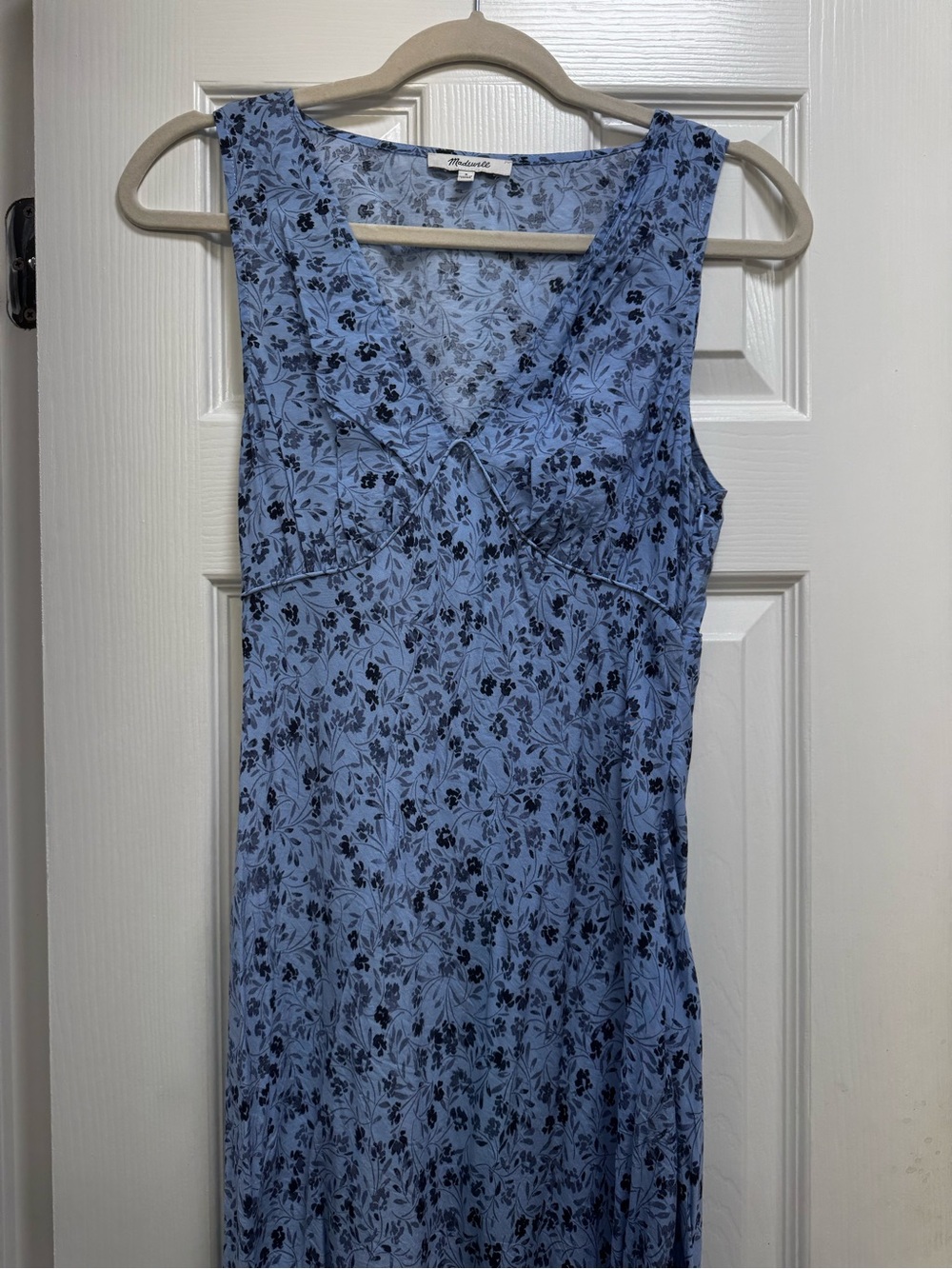 Madewell Light Blue Floral Sleeveless V-Neck Dress